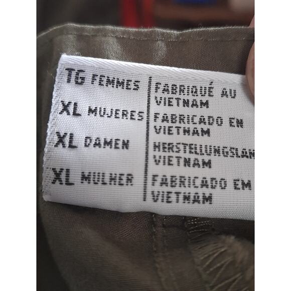 Columbia Women XL Stone Green Drawstring Waist "Sandy River" Gorpcore Shorts - Picture 5 of 5